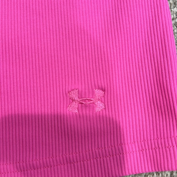 Under Armour Tanktop - Picture 2 of 3